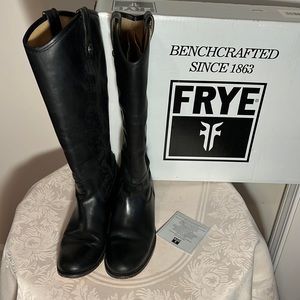 FRYE MELISSA BUTTON RIDER SIZE 8